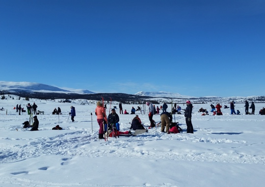 Det Var Folksomt På Vasetvatnet Under Vasetpilken